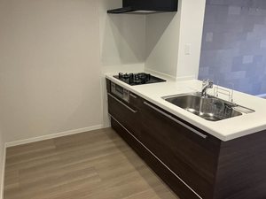 お問合せ番号：2007772-8