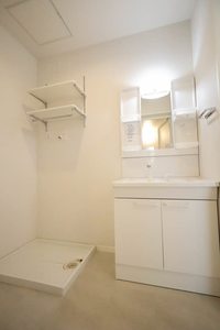 シャーメゾン街の灯 202号-5