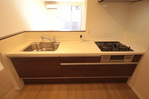 リバーサイド長岡Ⅱ 203号-4