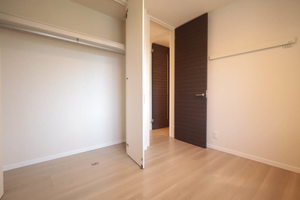 リバーサイド長岡Ⅱ 203号-6