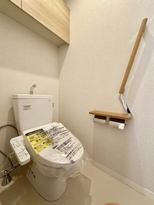 ヴァン・ヴェール B棟 B0208号-9