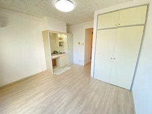 照島マンション 205号-3