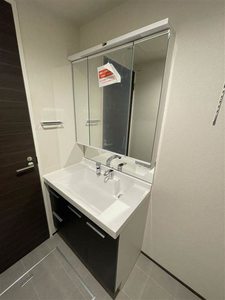 Ｃｏｍｏｄｏ．ＴＴ 103号-9