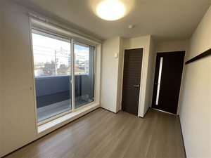 Ｃｏｍｏｄｏ．ＴＴ 303号-4