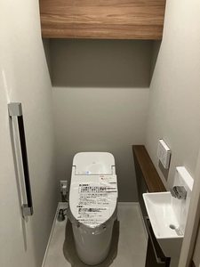 Yanagi Takasu A0202号-4