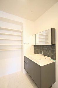 Yanagi Takasu A0303号-5