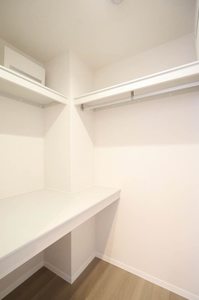 Yanagi Takasu A0303号-9