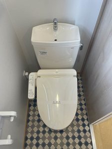 Ｇｏｌｄ　Ｃｏｕｒｔ楽々園 A1204号-4