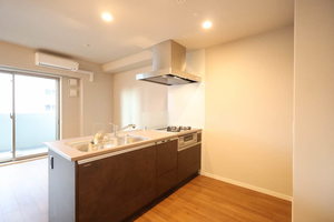 シャーメゾンステージ中央通り 00705号-4