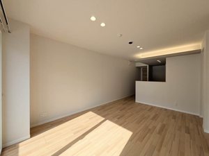 ベレオガーデンズ上中野 A0202号-2