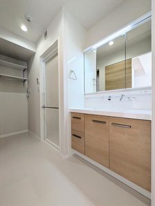 ベレオガーデンズ上中野 A0202号-8