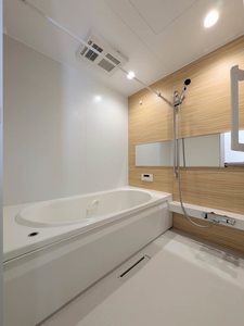 ベレオガーデンズ上中野 A0202号-9