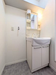 ラ・ヴィータ国富　弐番館 A0101号-6