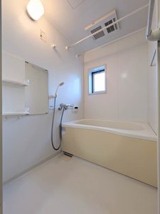 ラ・ヴィータ国富　弐番館 A0101号-7