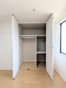 ラ・ヴィータ国富 弐番館 A0201号-9