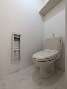 ラ・ヴィータ国富 参番館 B0102号-9