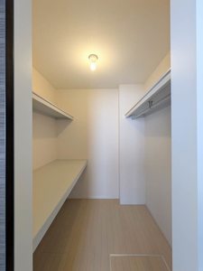 ラ・ヴィータ国富 参番館 B0102号-10