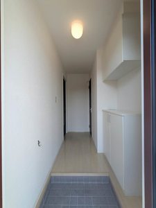ラ・ヴィータ国富 参番館 B0102号-13