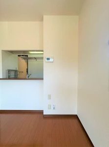 ヴィレッジ中陣 B棟 B0202号-12