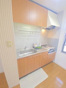 バリュージュ泉保 103号-3