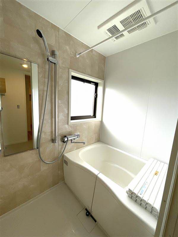 ＫＡＢＩＥＮ　Ａ棟 A0102号-4