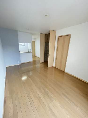 モダンヴィレッジ D棟 D0202号-2