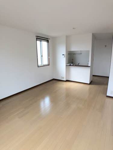 バリュージュ セントラル C棟 C0202号-6