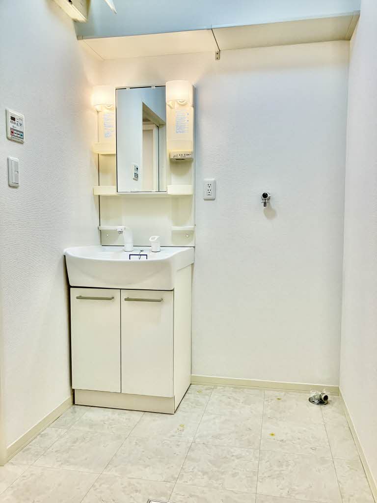 ファビュラス－Ｕ　Ｂ棟 B0102号-6