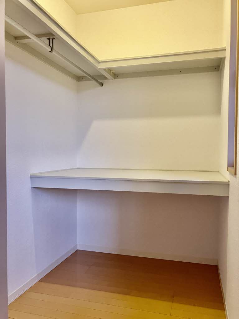 ファビュラス－Ｕ　Ｂ棟 B0102号-8