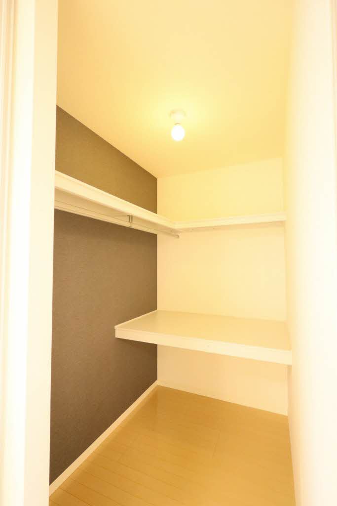 ノイレーベン　Ａ棟 A0102号-9