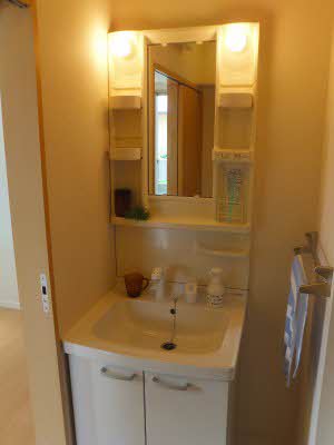 ウィステリア　Ｂ棟 B0103号-4