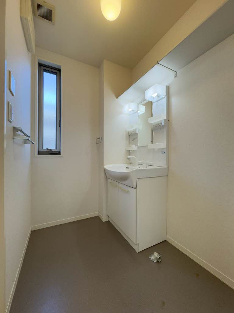 ブリエノーヴァ A0101号-7