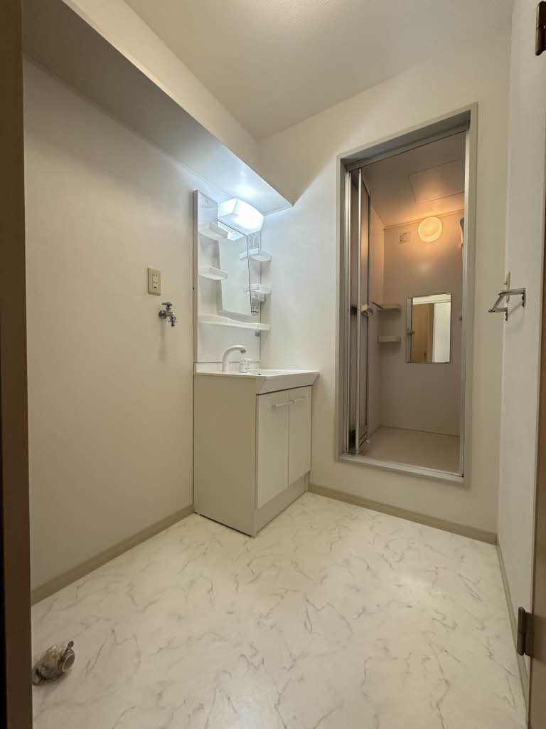 フォーレスODA B棟 B202号-8