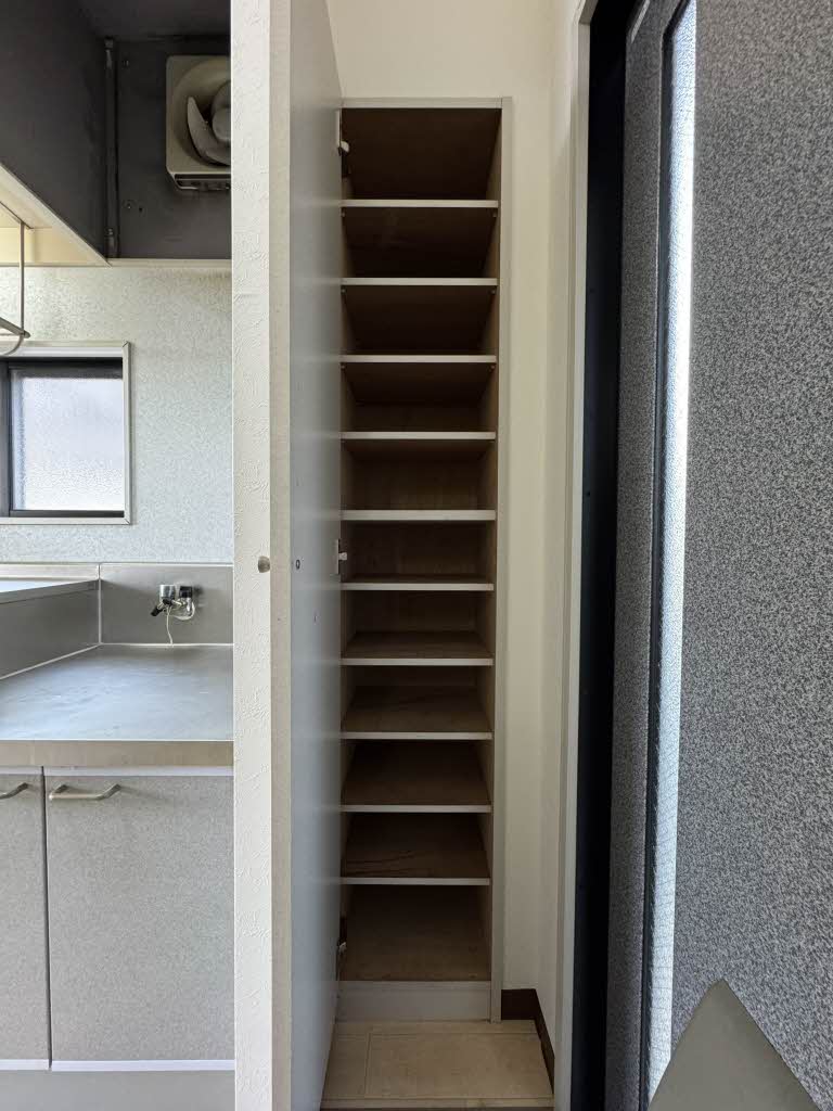 シャーメゾンサンフラワー 101号-7