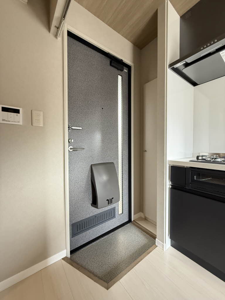 シャーメゾンサンフラワー 202号-3