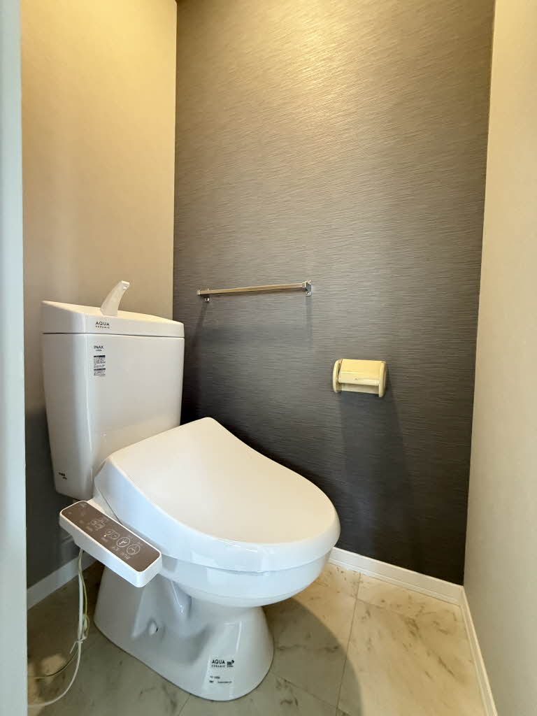 シャーメゾンサンフラワー 202号-6