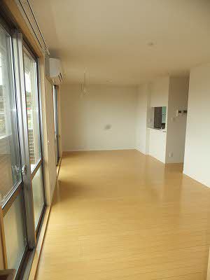 シャーメゾン　ラ・モード　ガーデンズ　Ⅲ C0202号-4