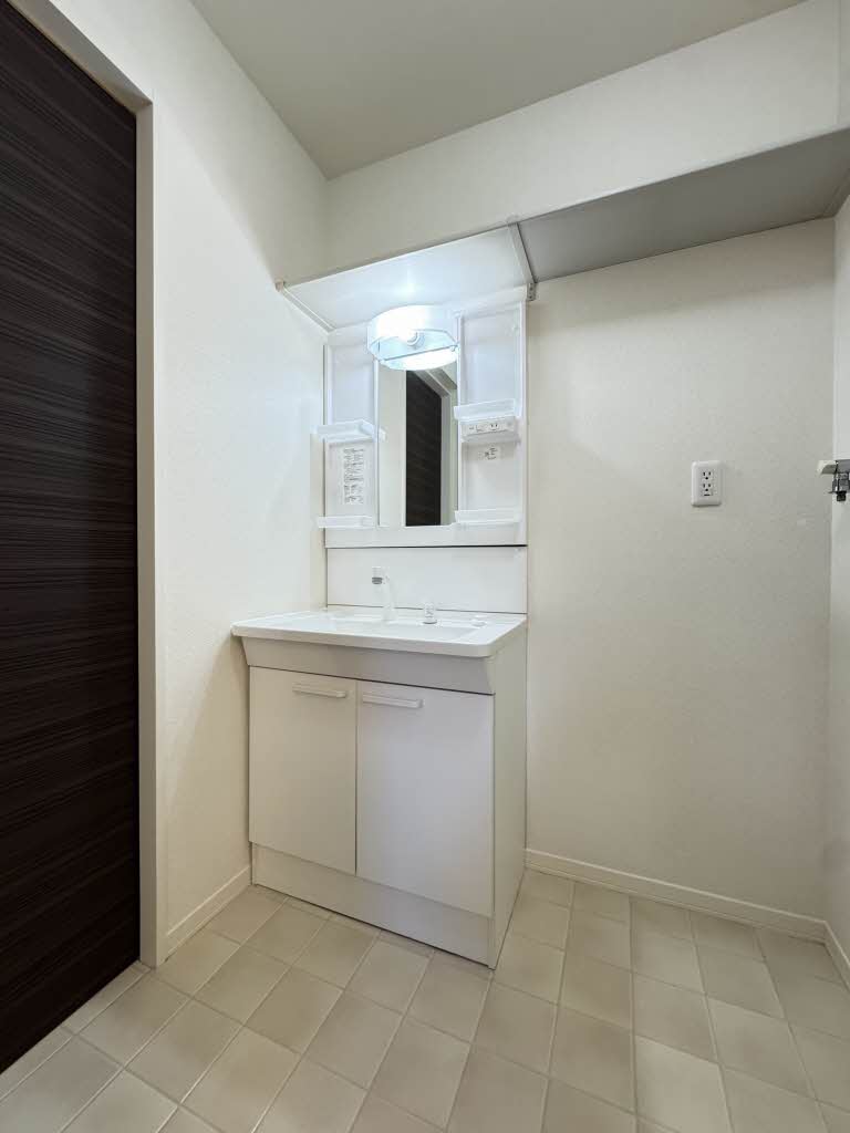 ヴィラロトス A棟 A0101号-4