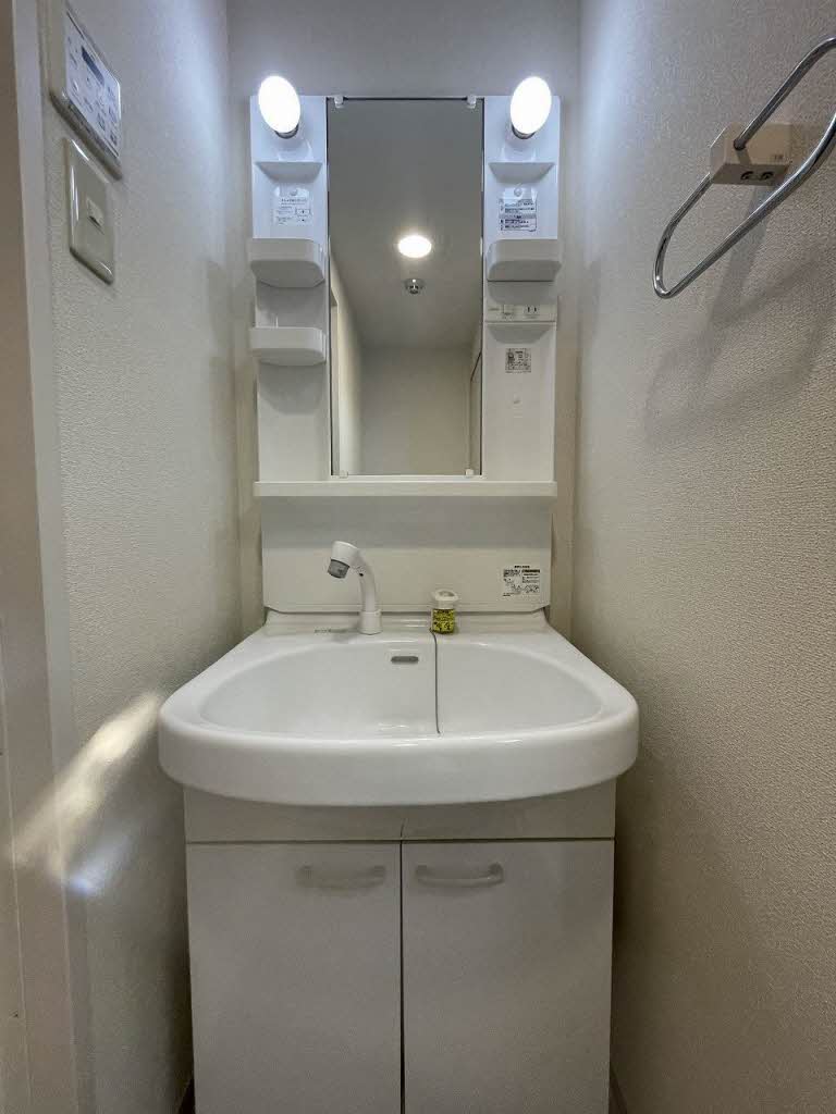 Ｃ．Ｃ．ＣＯＵＲＴ五日市駅前 A0105号-6