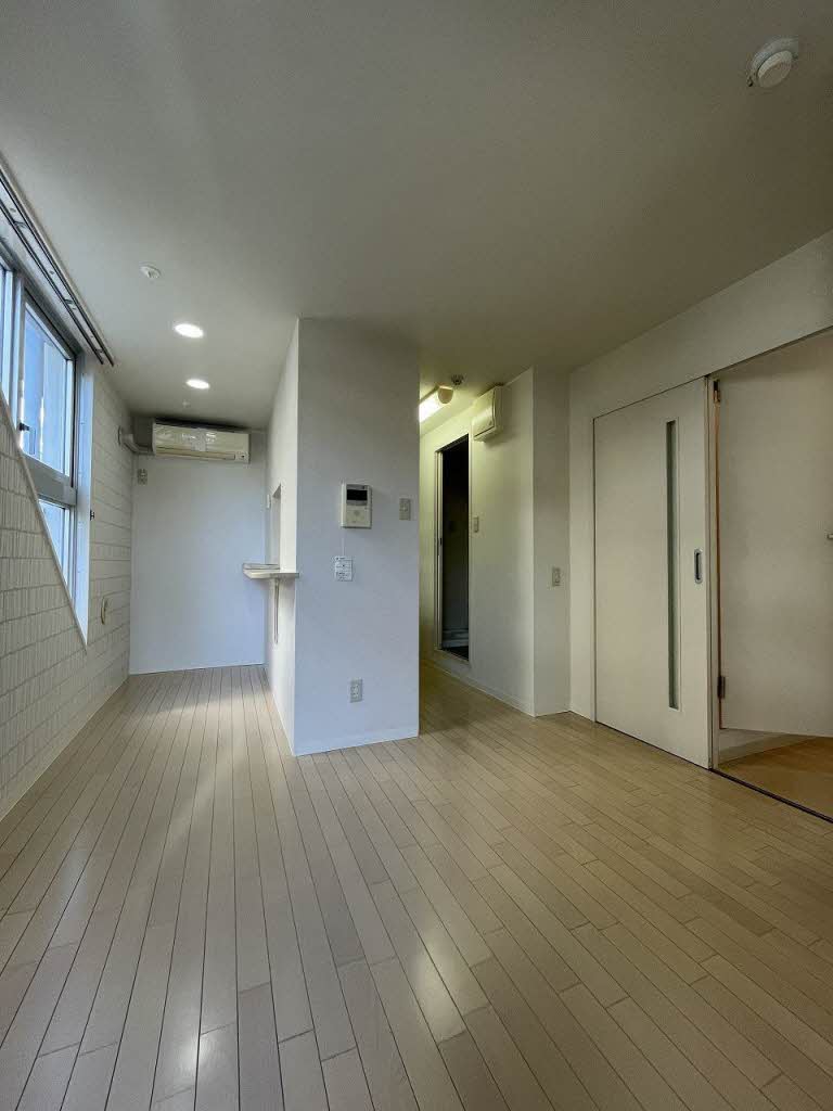 Ｃ．Ｃ．ＣＯＵＲＴ五日市駅前 A0105号-9