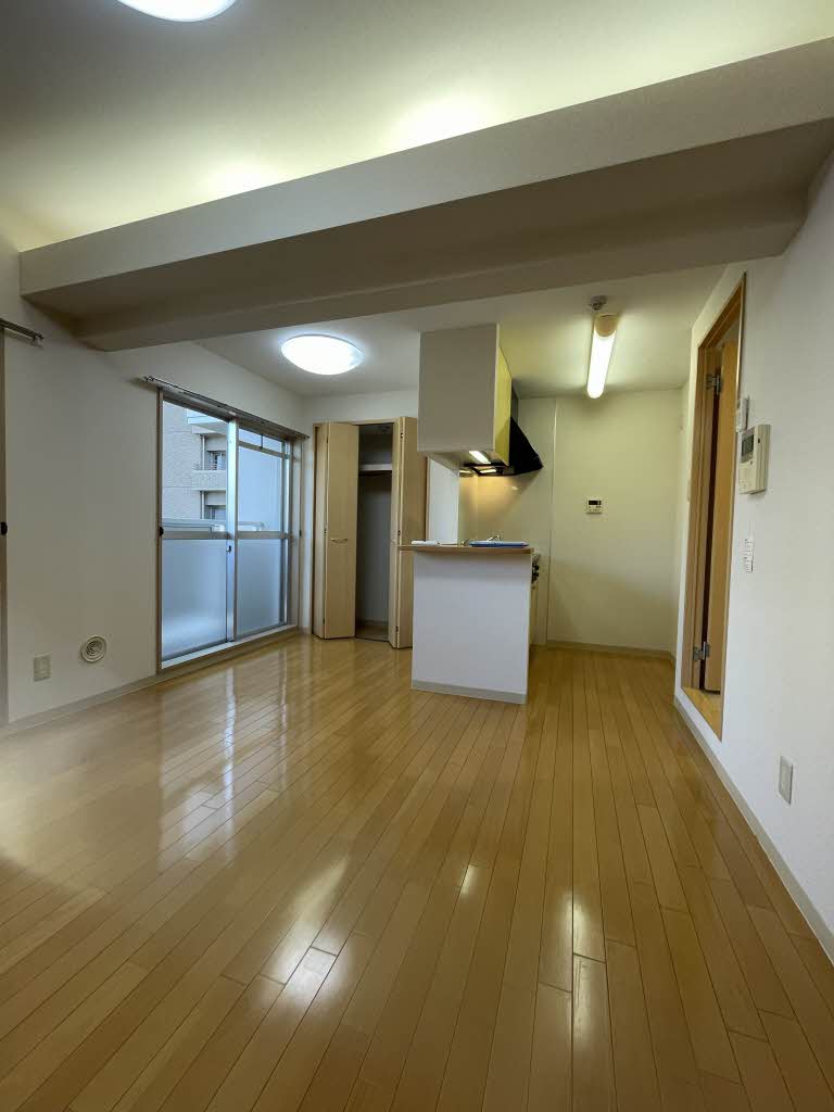 Ｃ．Ｃ．ＣＯＵＲＴ五日市駅前 A0302号-4