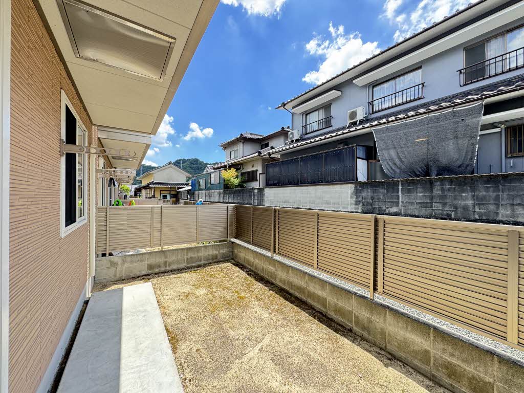 フェザンレーヴ　Ｂ棟 B102号-11