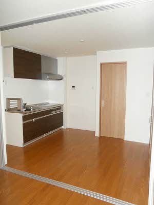 ファミール・メゾン 101号-7