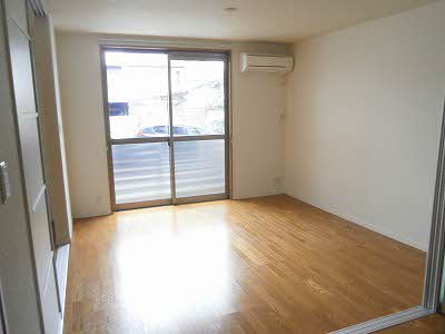 ファミール・メゾン 101号-8