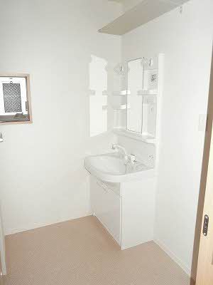 ファミール・メゾン 101号-13