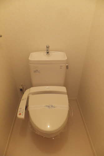 パールハイツ E棟 E0101号-3