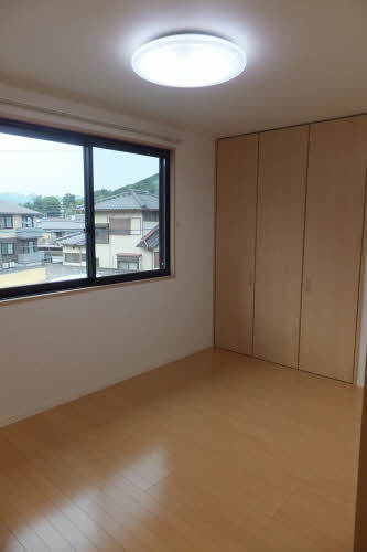 パールハイツ E棟 E0101号-5