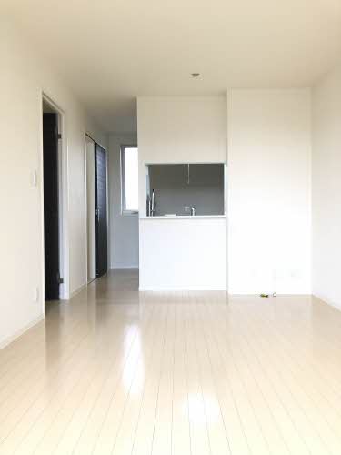 アッヴェニーレ　Ａ棟 A0101号-2