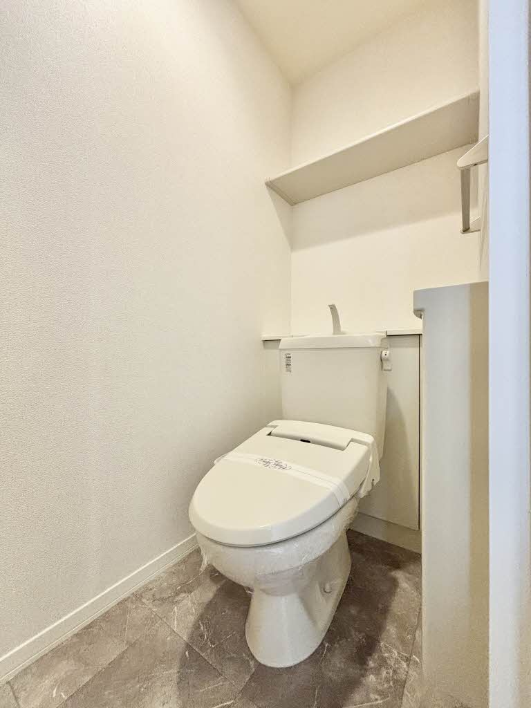 アッヴェニーレ A棟 A0102号-9