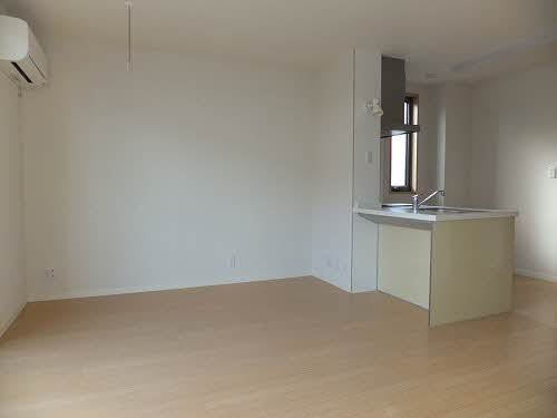 プラムコート　Ｃ棟 B101号-8